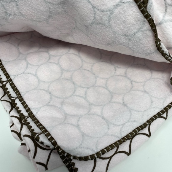 NWOT - Swaddle Me Baby Girl Blanket - Picture 4 of 4